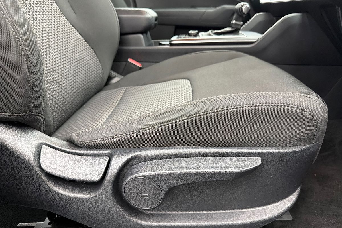 2024 Kia Sportage S NQ5