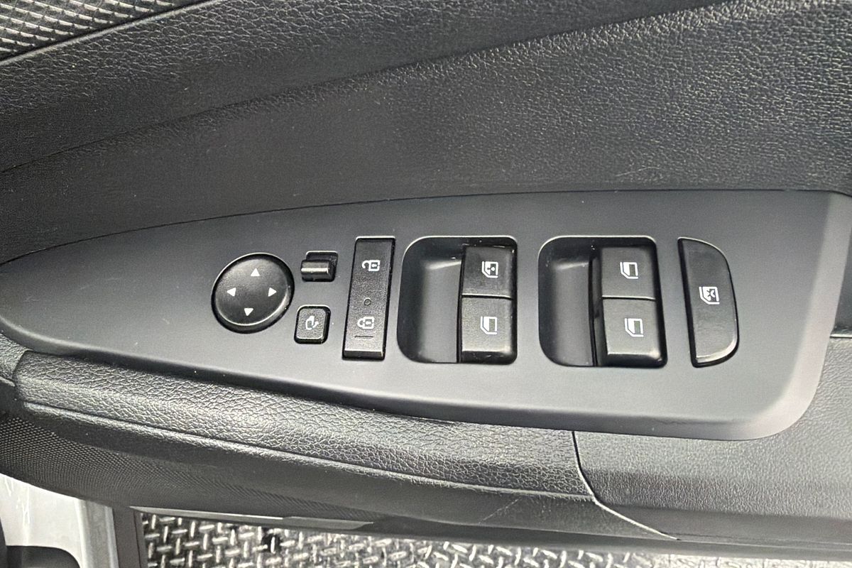 2024 Kia Sportage S NQ5