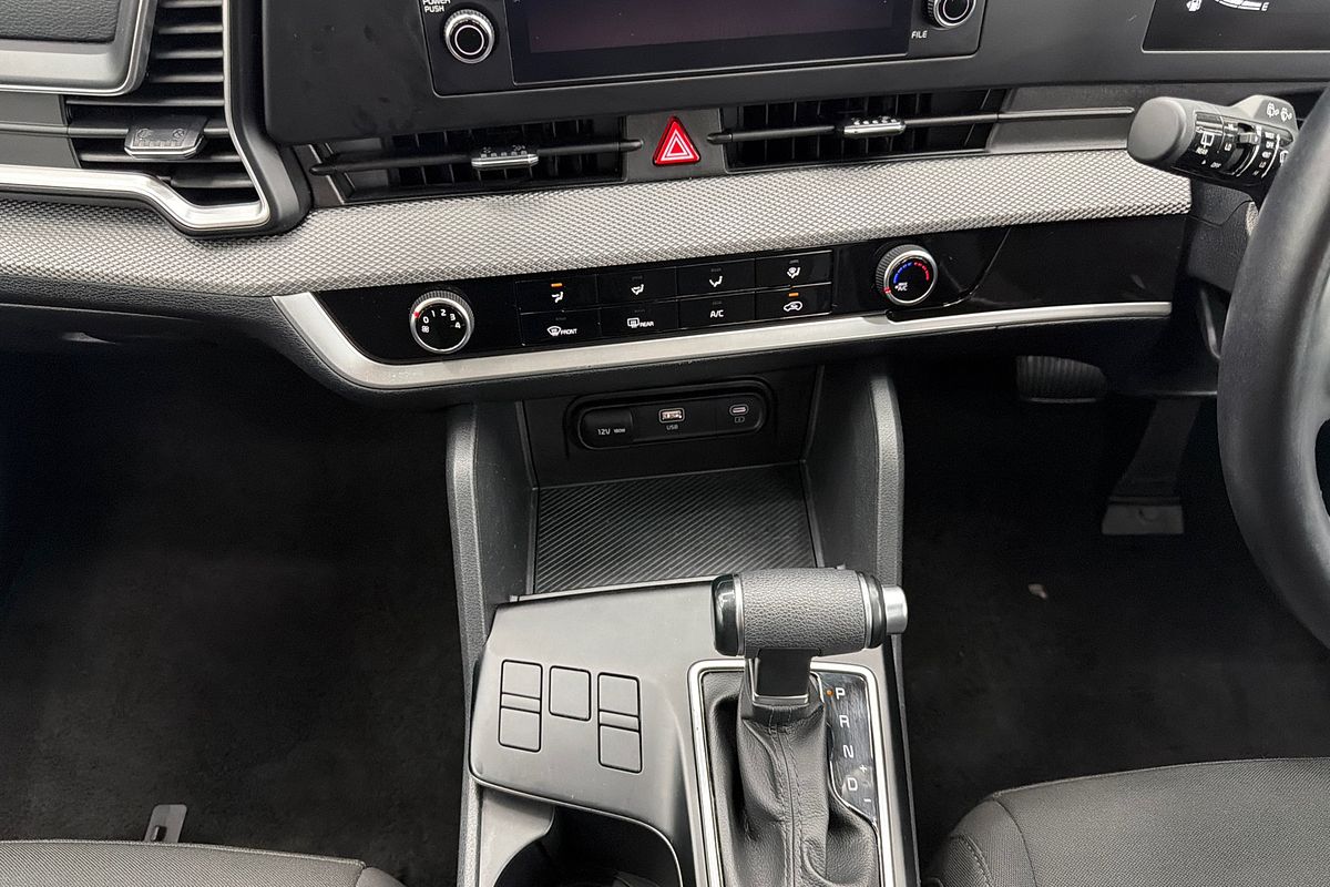 2024 Kia Sportage S NQ5