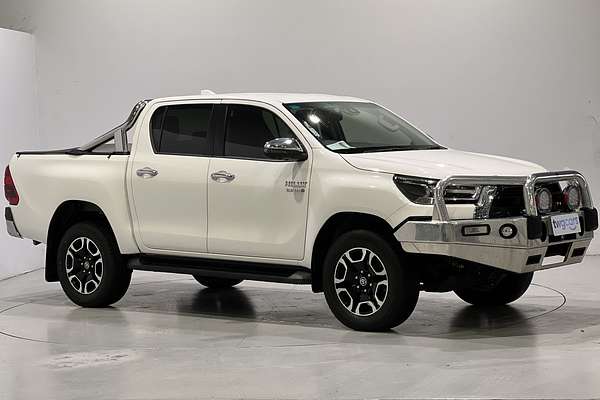 2023 Toyota Hilux SR5 GUN126R 4X4