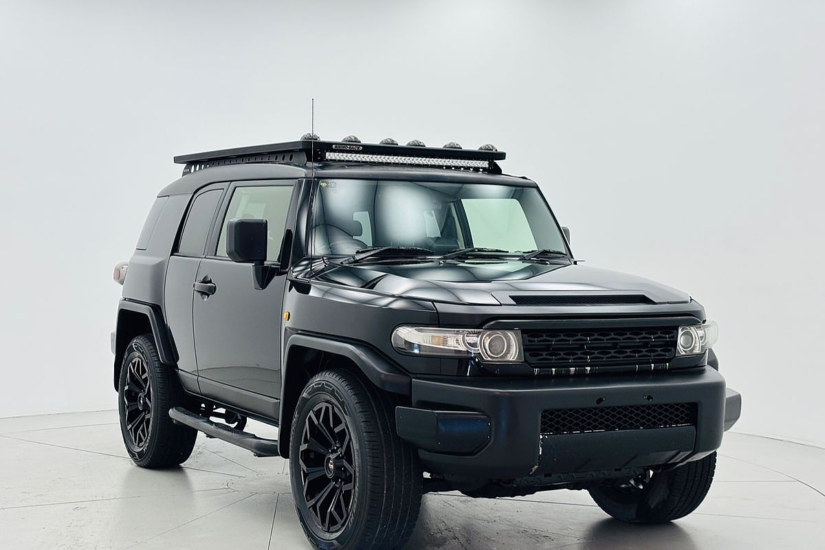 FJ Cruiser 4.0L Petrol Automatic Wagon 6B92450 004
