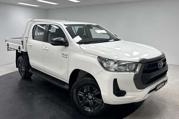 2024 Toyota Hilux SR GUN126R 4X4