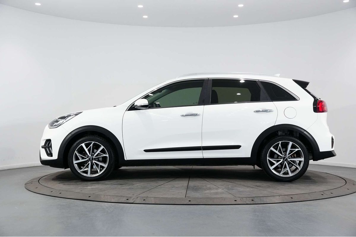 2021 Kia Niro Hybrid Sport DE