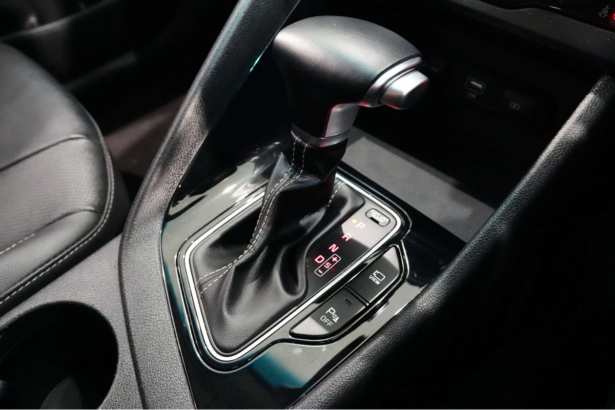 2021 Kia Niro Hybrid Sport DE