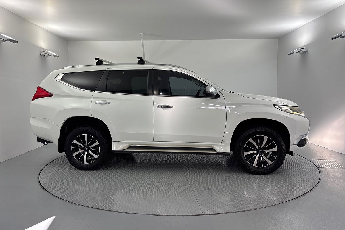 2016 Mitsubishi Pajero Sport GLS QE