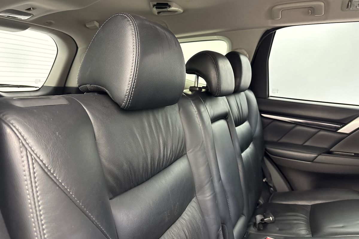 2016 Mitsubishi Pajero Sport GLS QE
