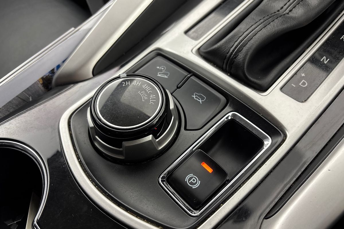 2016 Mitsubishi Pajero Sport GLS QE