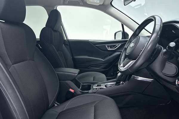 2024 Subaru Forester 2.5i S5 thumb-12