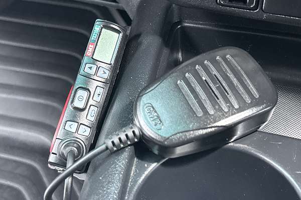 2022 Toyota Hilux SR GUN126R 4X4 thumb-15