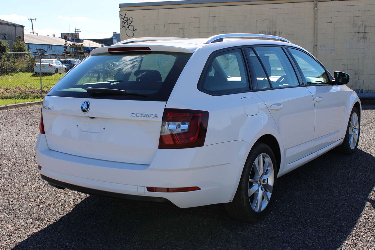 2017 SKODA OCTAVIA 110 TSI 7 SP AUTO DIRECT SHIFT 4D WAGON T4
