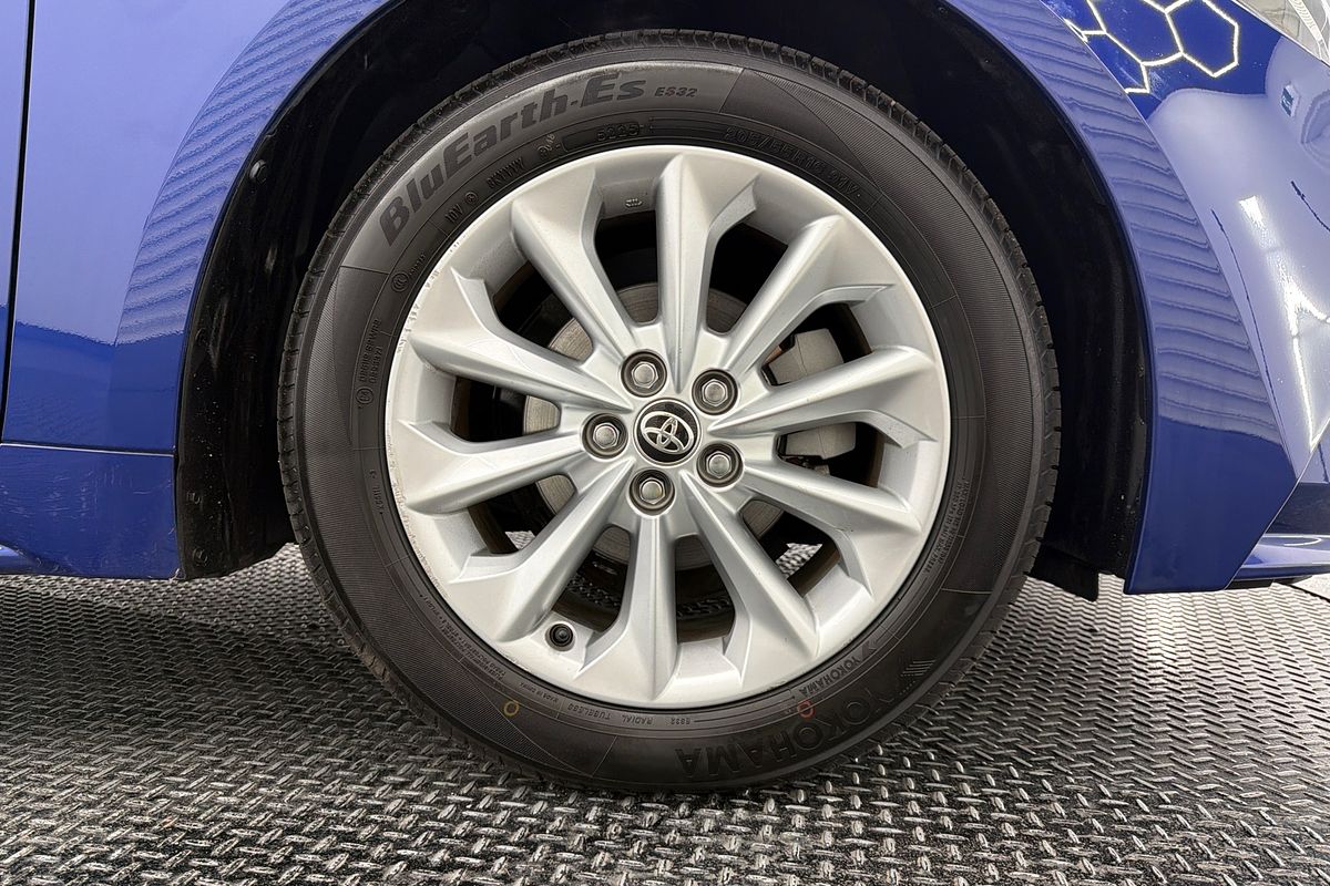 2022 Toyota Corolla Ascent Sport Hybrid ZWE211R