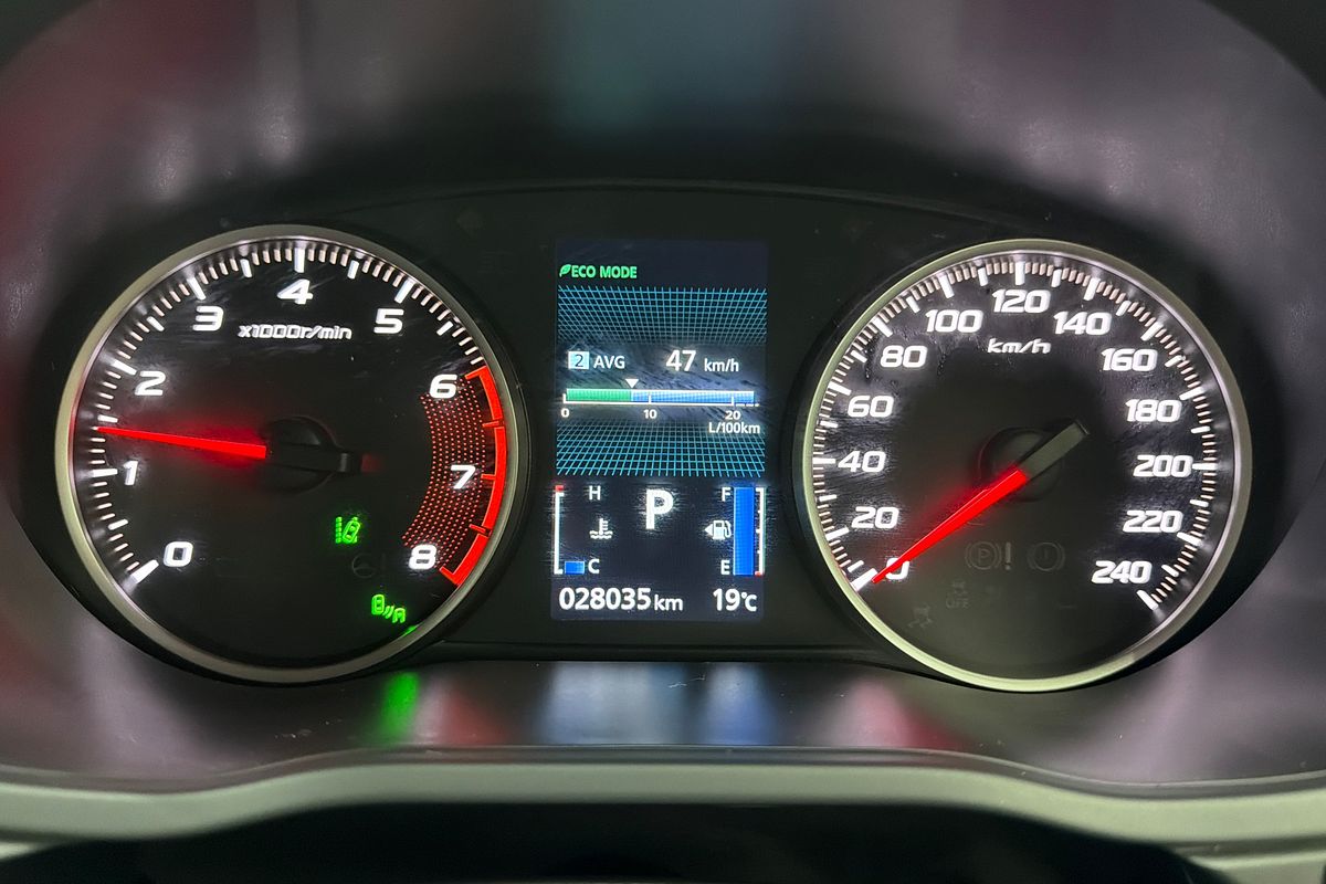 2023 Mitsubishi Eclipse Cross LS Black Edition YB