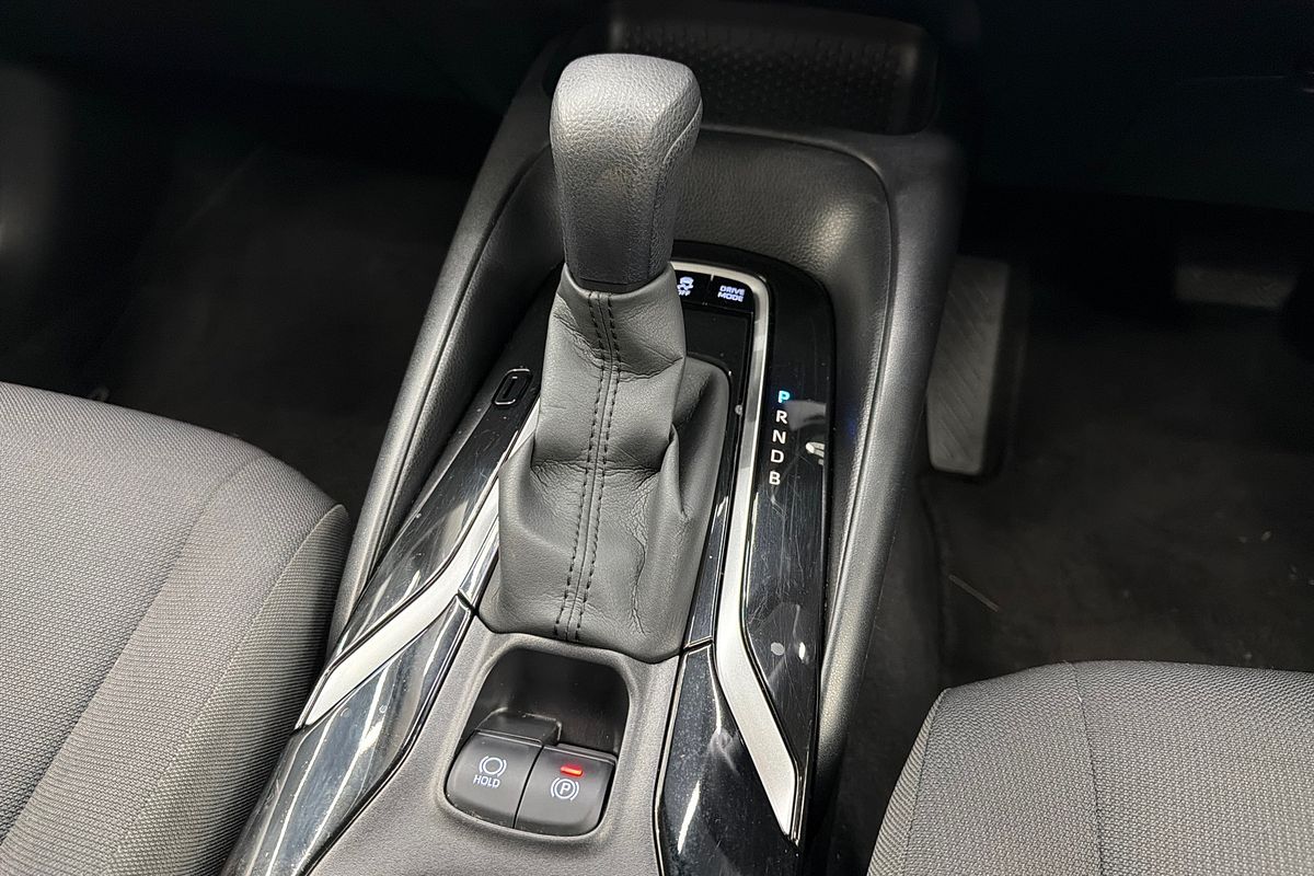 2022 Toyota Corolla Ascent Sport Hybrid ZWE211R