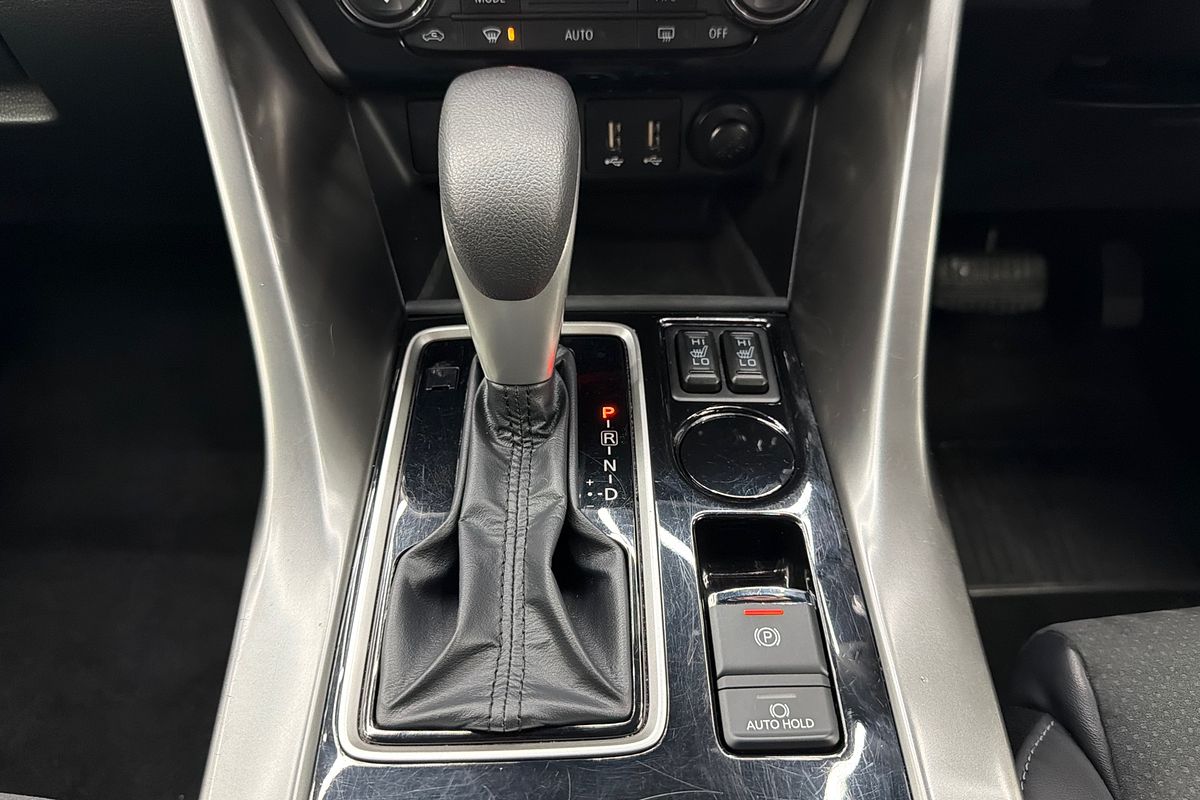 2023 Mitsubishi Eclipse Cross LS Black Edition YB