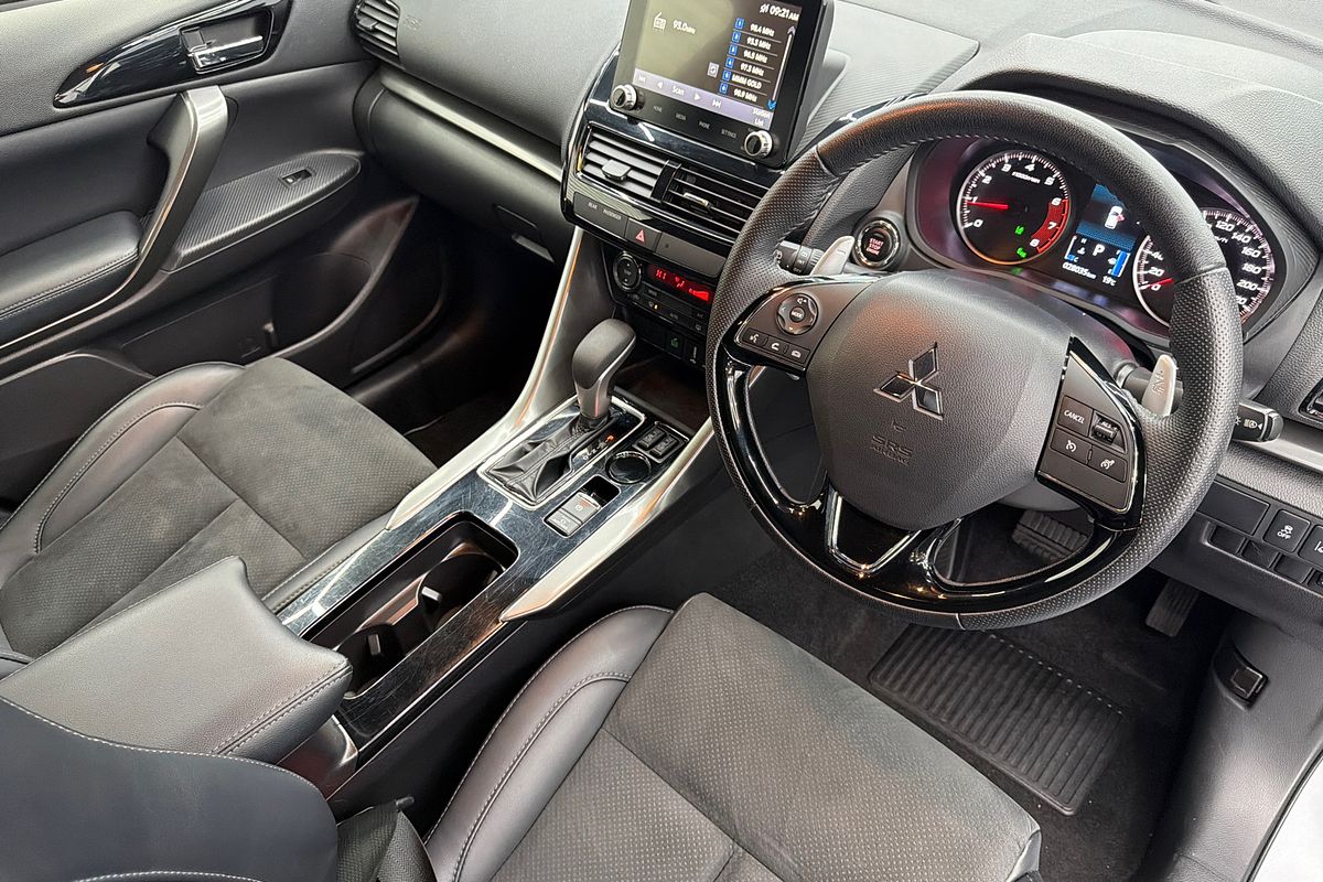 2023 Mitsubishi Eclipse Cross LS Black Edition YB