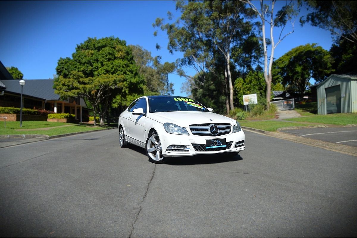 2011 Mercedes-Benz C-Class C250 CDI BlueEFFICIENCY C204