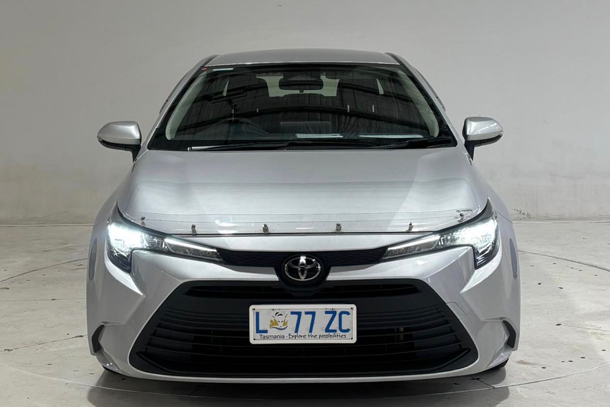 Corolla Sedan Ascent Sport 2.0L Petrol Auto CVT 4D43680 001