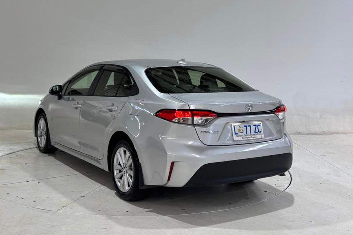 Corolla Sedan Ascent Sport 2.0L Petrol Auto CVT 4D43680 001