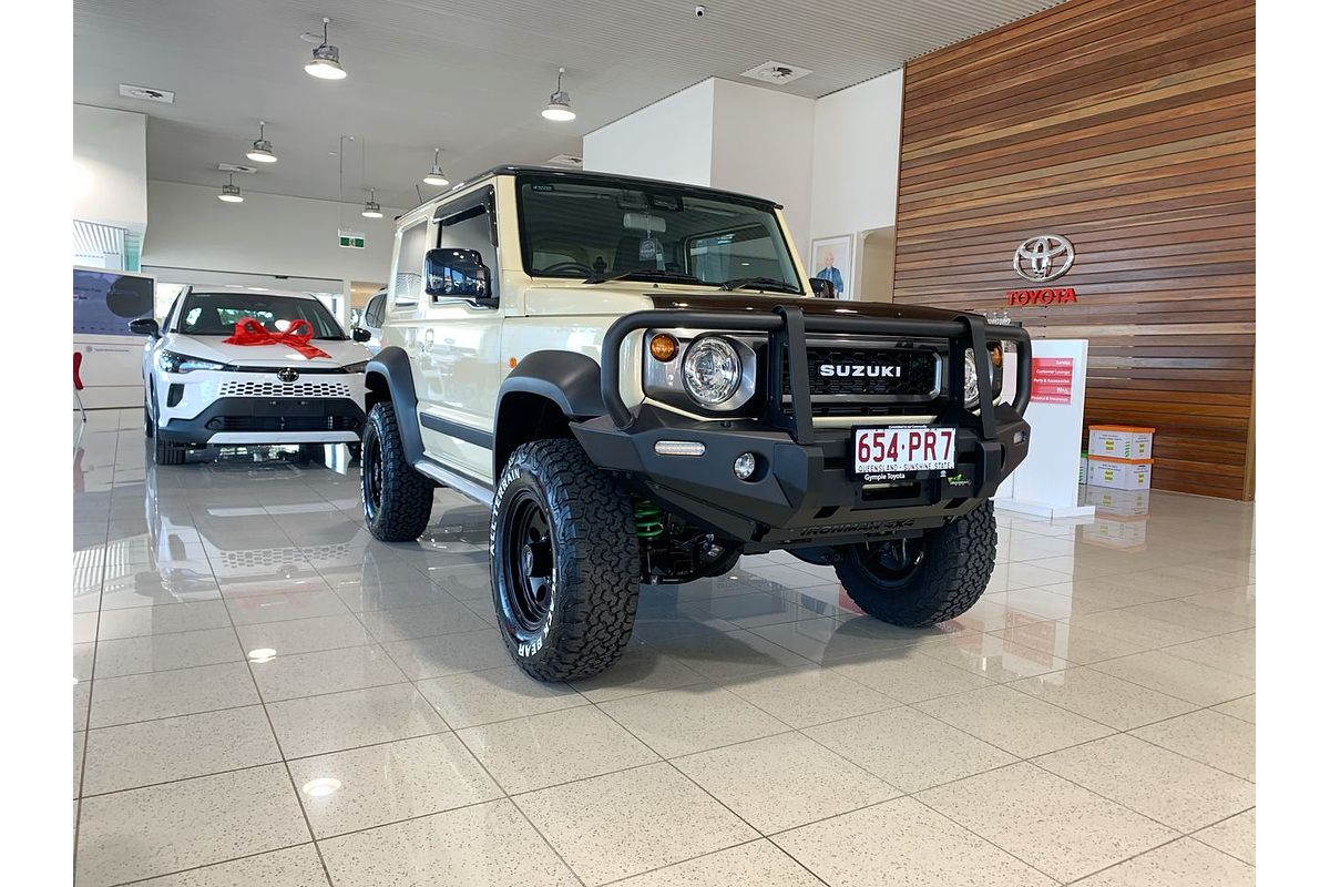 2022 Suzuki Jimny GJ
