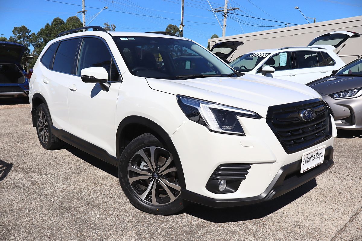 2022 Subaru Forester 2.5i Premium S5