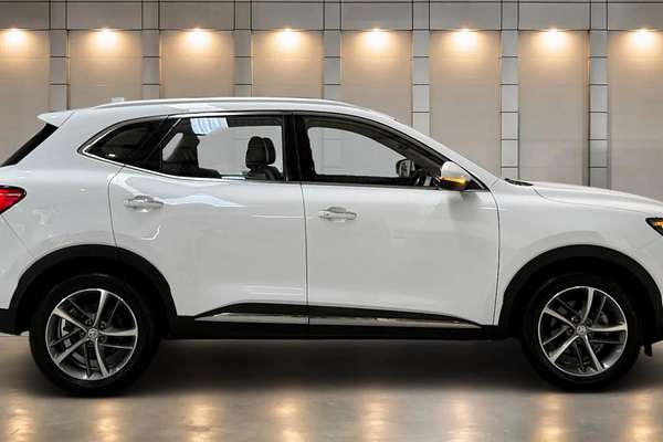 2023 MG HS Excite SAS23
