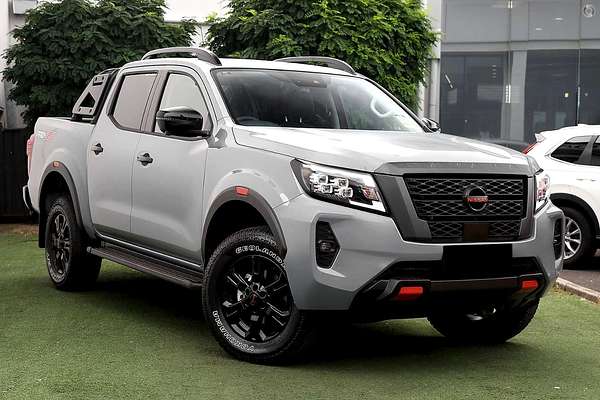 2025 Nissan Navara PRO-4X D23 4X4