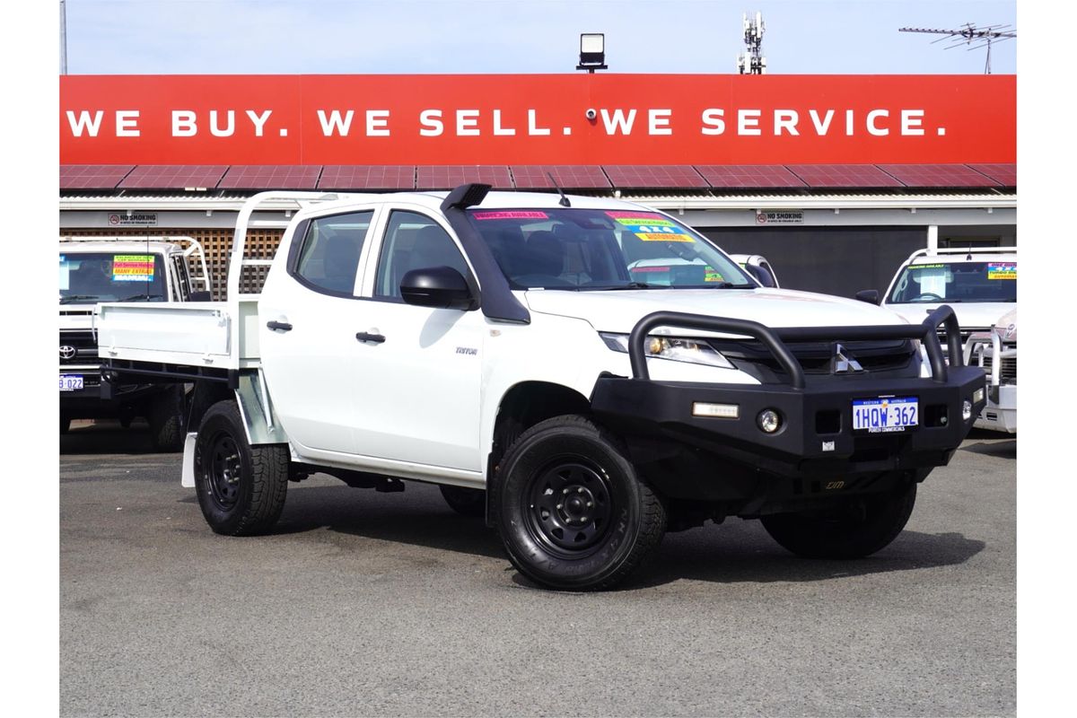 2022 Mitsubishi Triton GLX MR 4X4