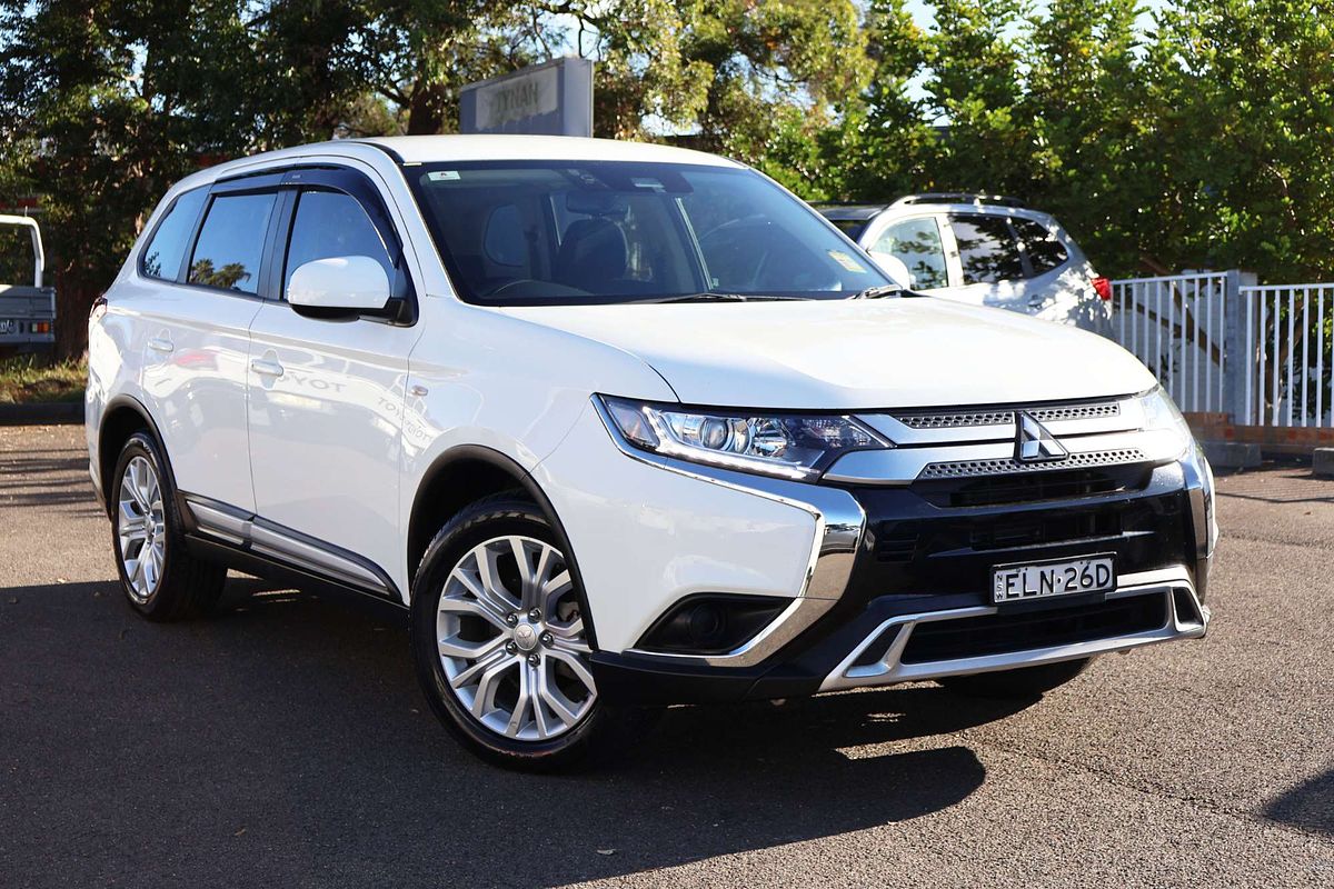 2020 Mitsubishi Outlander ES ZL