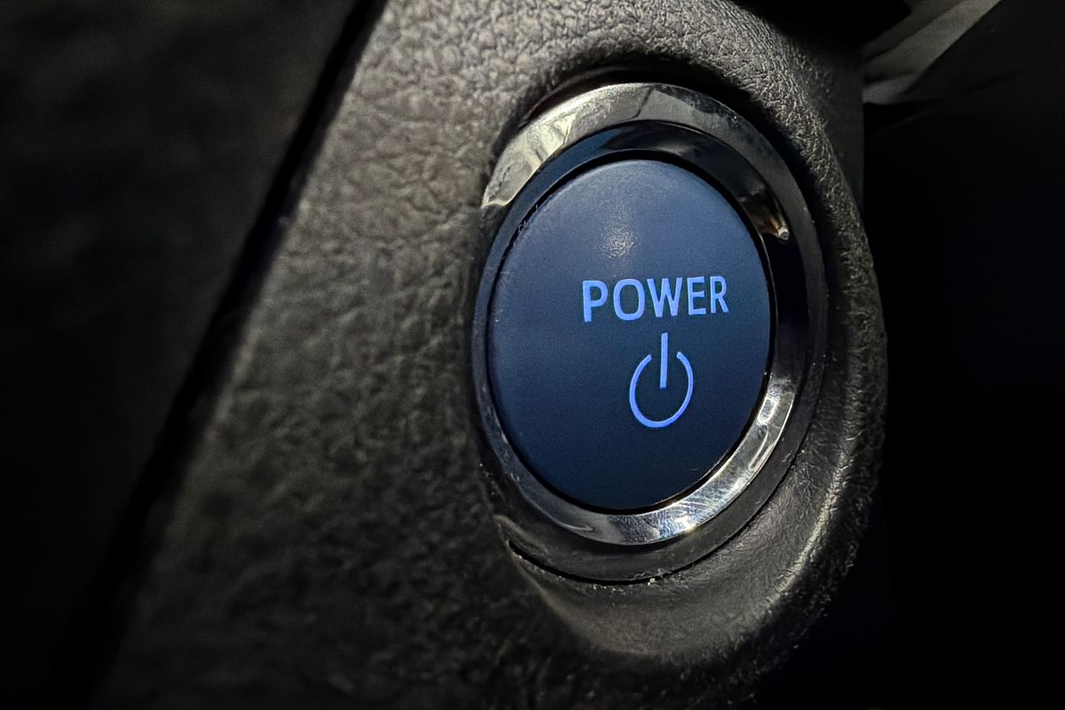 2020 Toyota RAV4 Cruiser AXAH52R