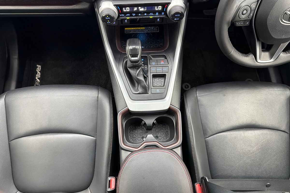 2020 Toyota RAV4 Cruiser AXAH52R