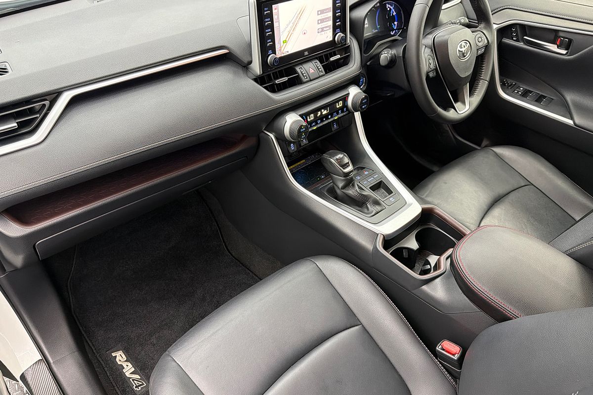 2020 Toyota RAV4 Cruiser AXAH52R