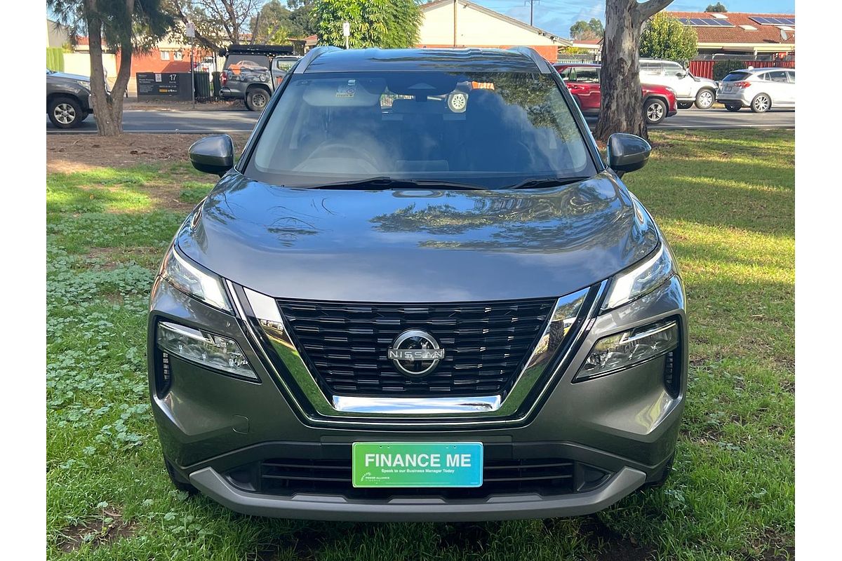 2022 Nissan X-TRAIL ST T33