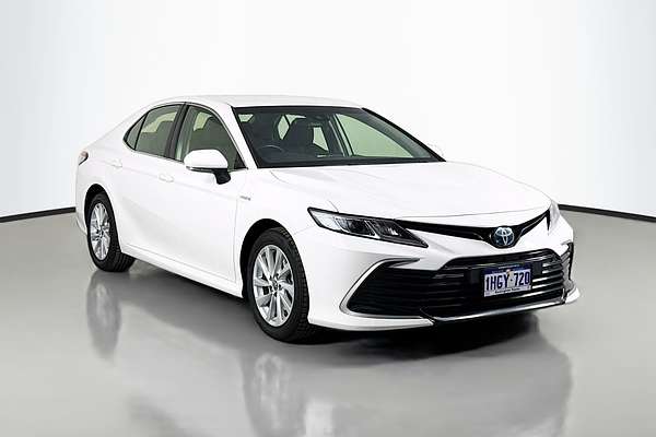 2021 Toyota Camry Ascent AXVH70R