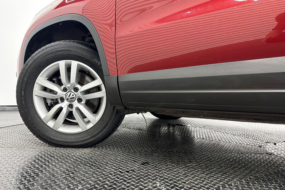 2012 Volkswagen Tiguan 103TDI 5N