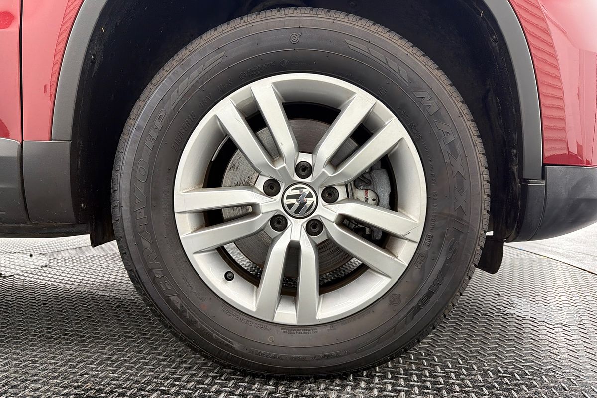 2012 Volkswagen Tiguan 103TDI 5N