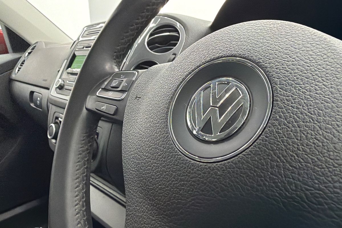 2012 Volkswagen Tiguan 103TDI 5N
