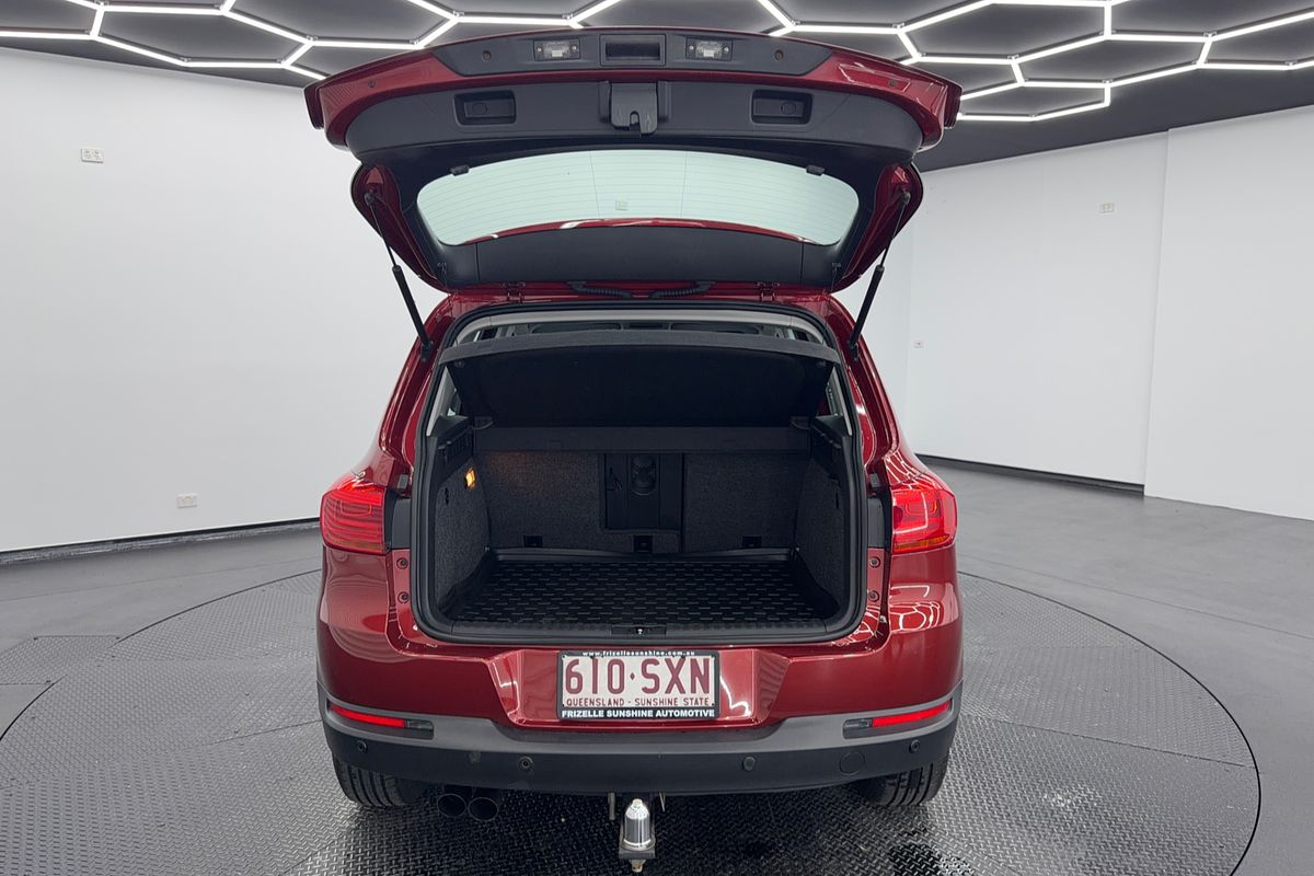 2012 Volkswagen Tiguan 103TDI 5N
