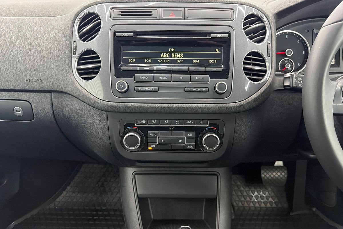 2012 Volkswagen Tiguan 103TDI 5N
