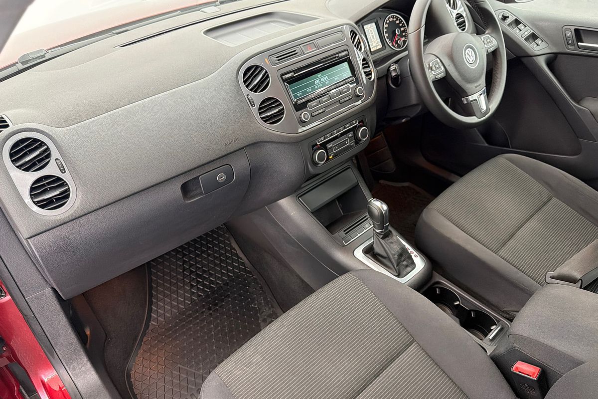 2012 Volkswagen Tiguan 103TDI 5N