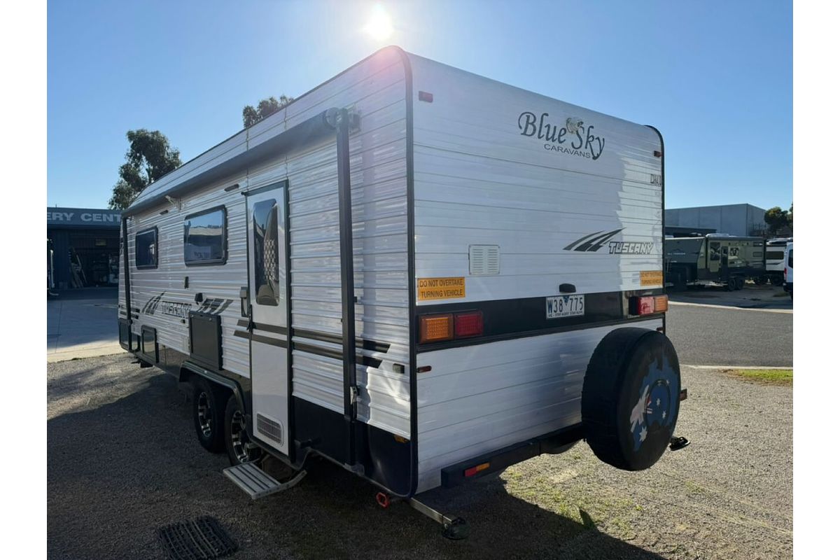 2015 Blue Sky Tuscany CARAVAN 23FT