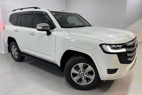 2023 Toyota Landcruiser LC300 SAHARA (4x4) FJA300R