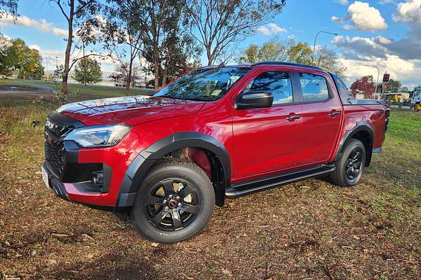 2026 Isuzu D-MAX X-TERRAIN 4X4