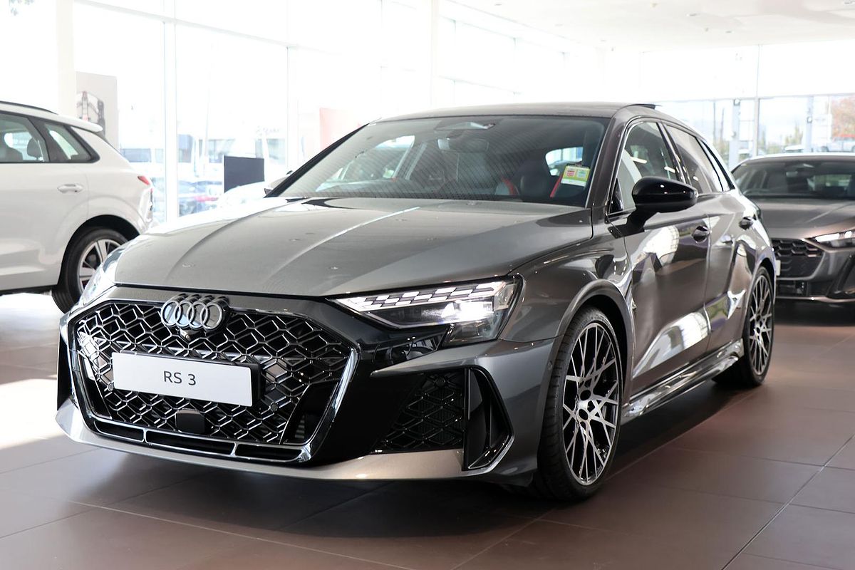 2025 Audi RS3 GY