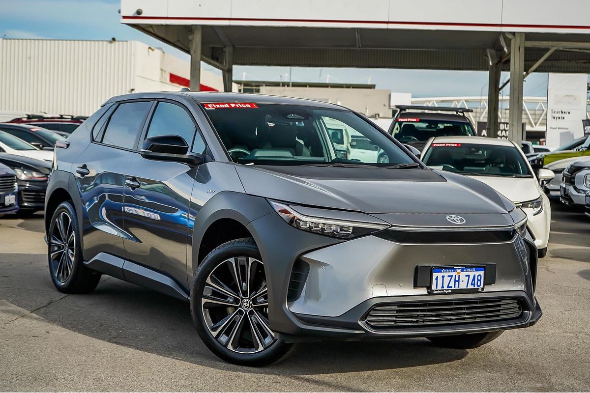 2024 Toyota bZ4X XEAM10R