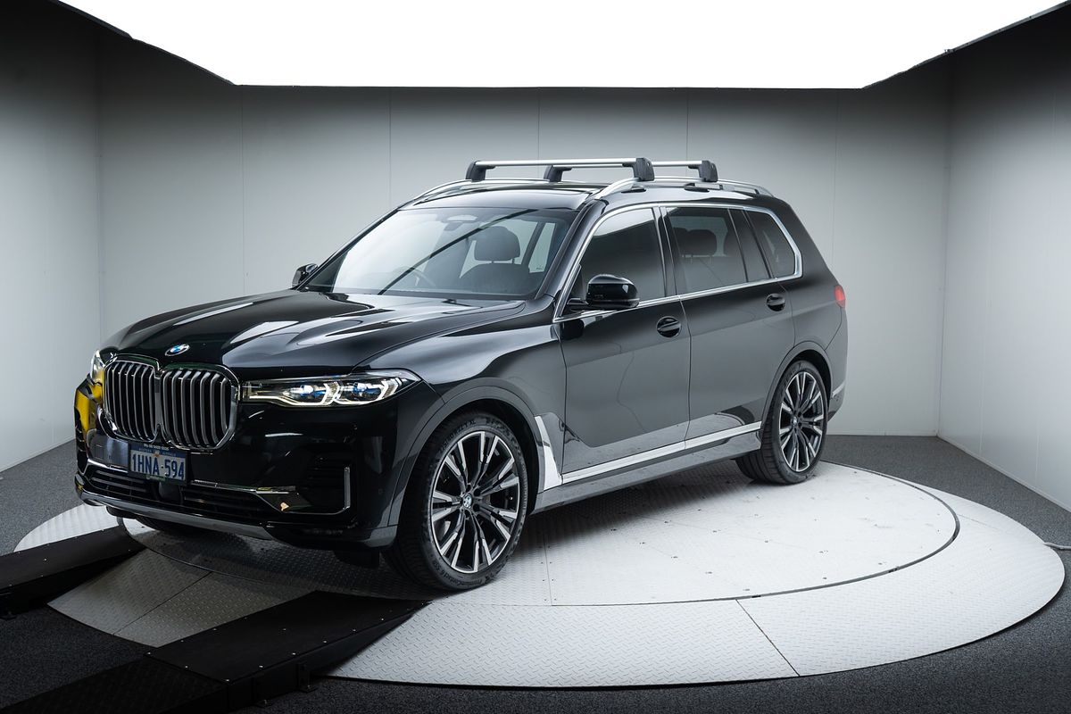2022 BMW X7 xDrive30d G07