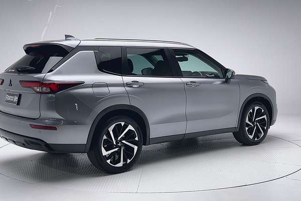 2023 Mitsubishi Outlander Aspire ZM thumb-7
