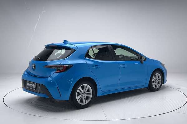 2018 Toyota Corolla Ascent Sport MZEA12R thumb-7