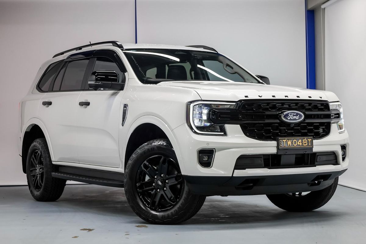 2025 Ford Everest Black Edition 2.0L