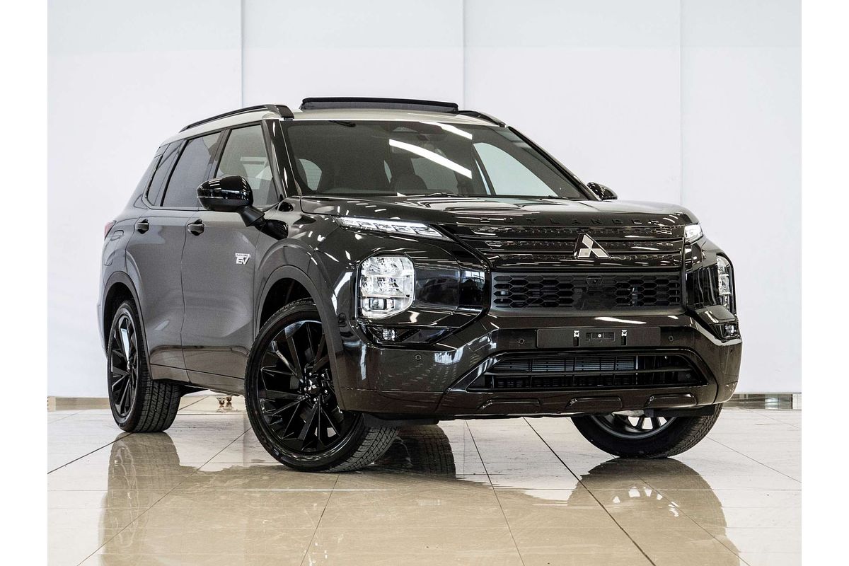 2025 Mitsubishi Outlander PHEV GSR ZM