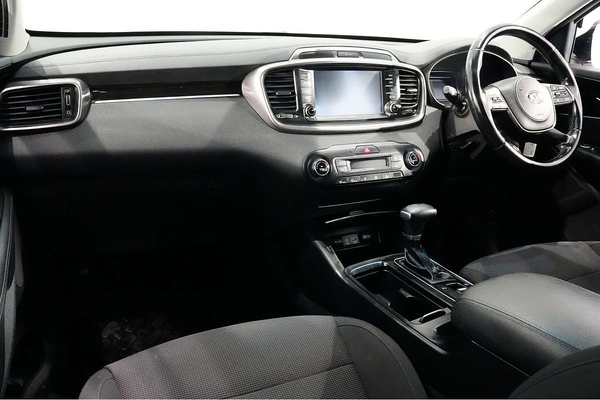 2019 Kia Sorento Si UM